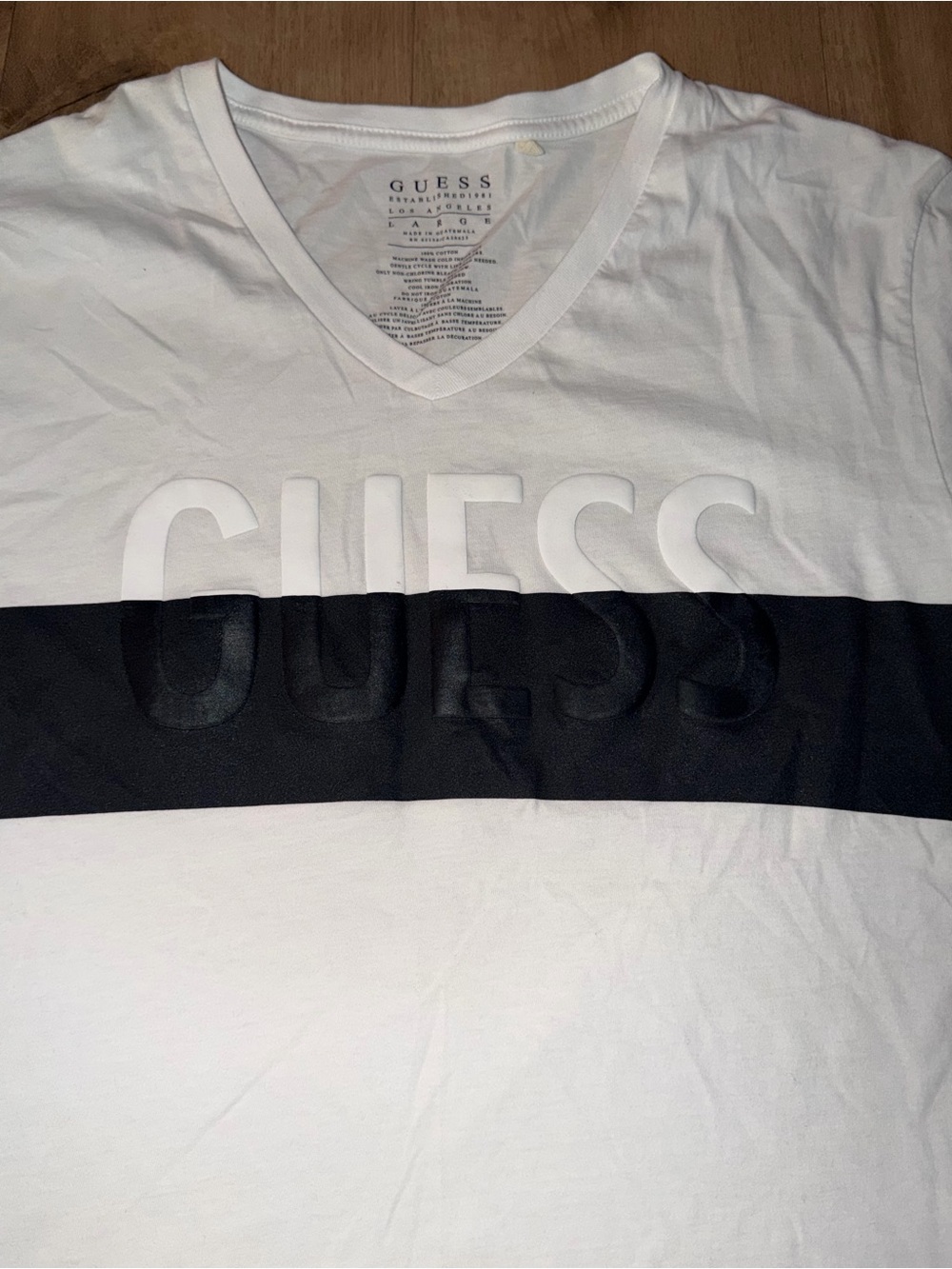 GUESS White Short Sleeve V-Neck Tee with Black Chest Band - Picture 2 of 2